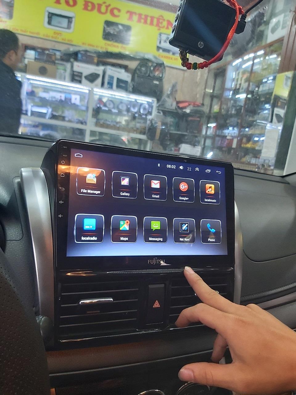 Màn hình Android Fujitsu xe Toyota Vios